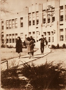 1941 photo of the Rockwell City Community High School, Rockwell City, Iowa